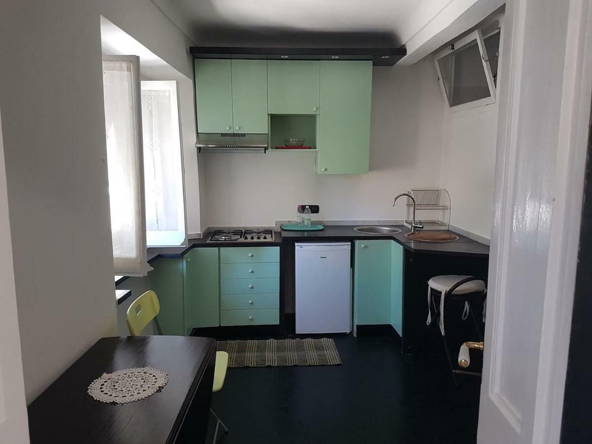 La Casa Di Pitto Apartment เจนัว ภายนอก รูปภาพ