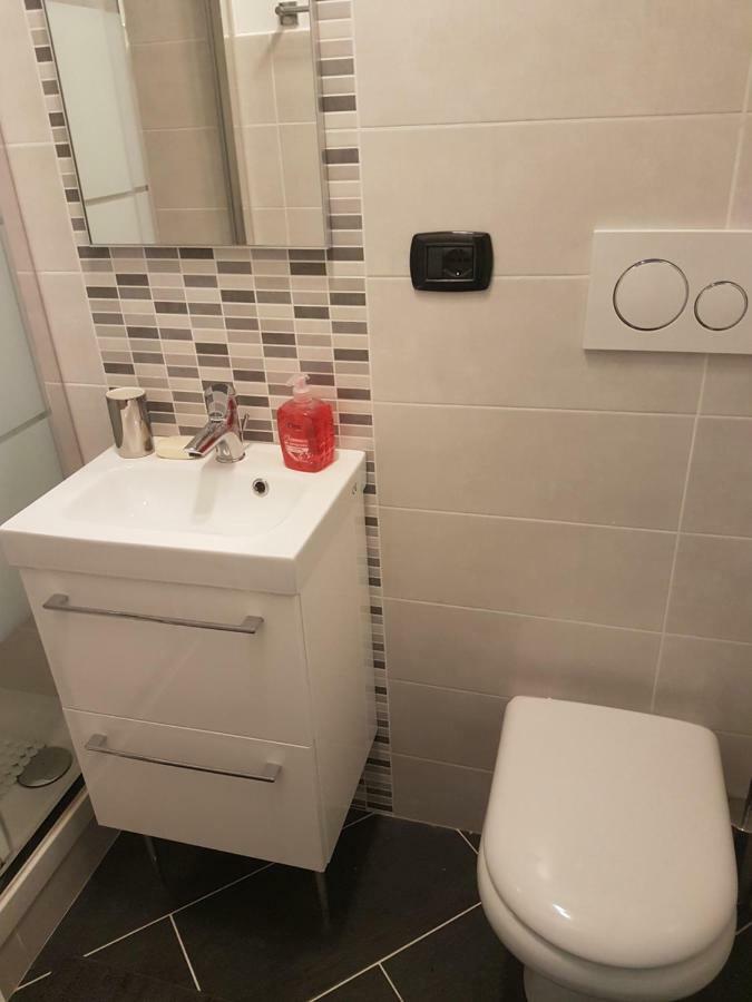 La Casa Di Pitto Apartment เจนัว ภายนอก รูปภาพ